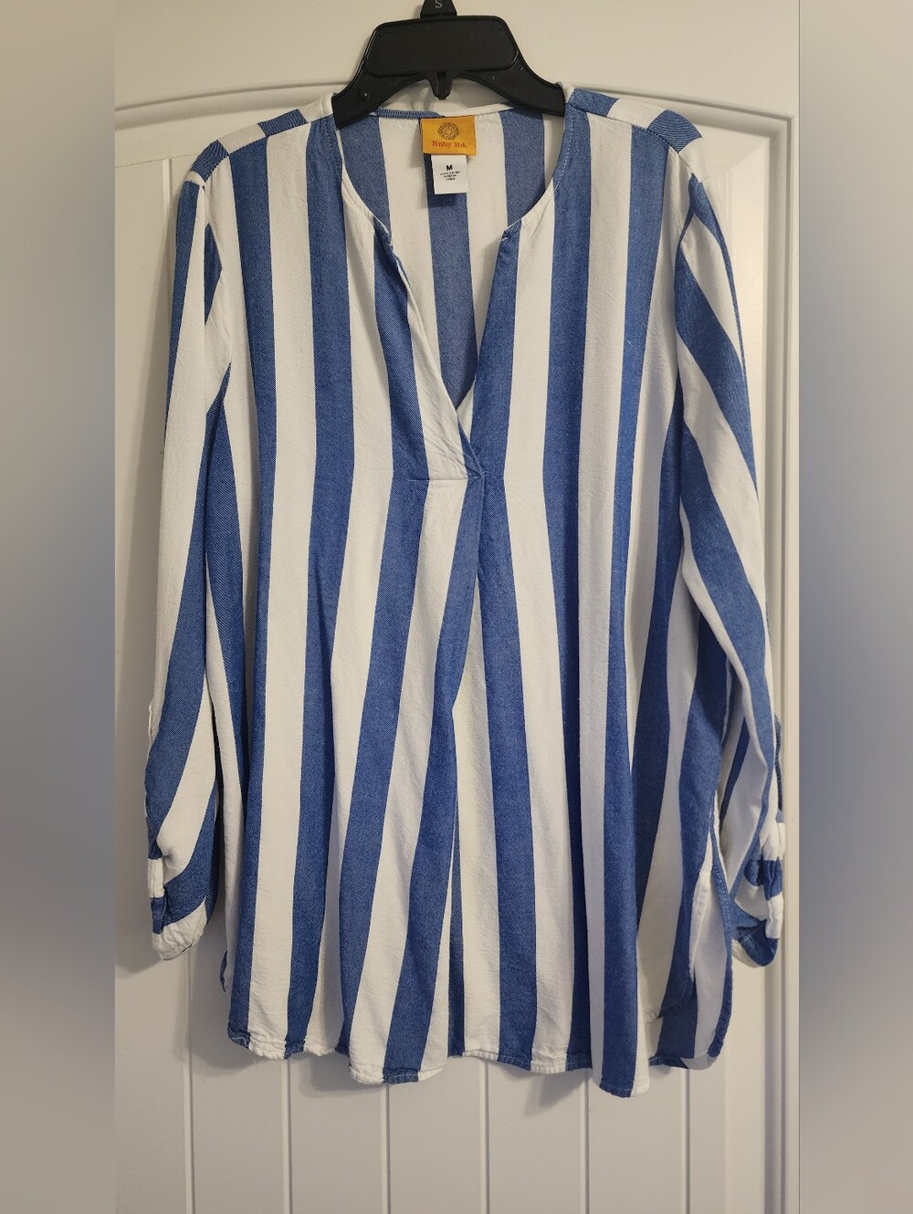 Ruby RD Size Mediun Striped Quarter Sleeve Blouse